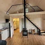 Apanówka Z Balią Jacuzzi Sauna * Trzebiechowo
