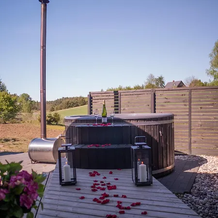 Dağ evi Apanowka Z Balia Jacuzzi Sauna Pomostem Lodka Trzebiechowo