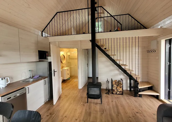 Apanowka Z Balia Jacuzzi Sauna * Trzebiechowo